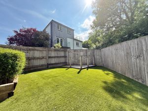 Photo 15- click for photo gallery